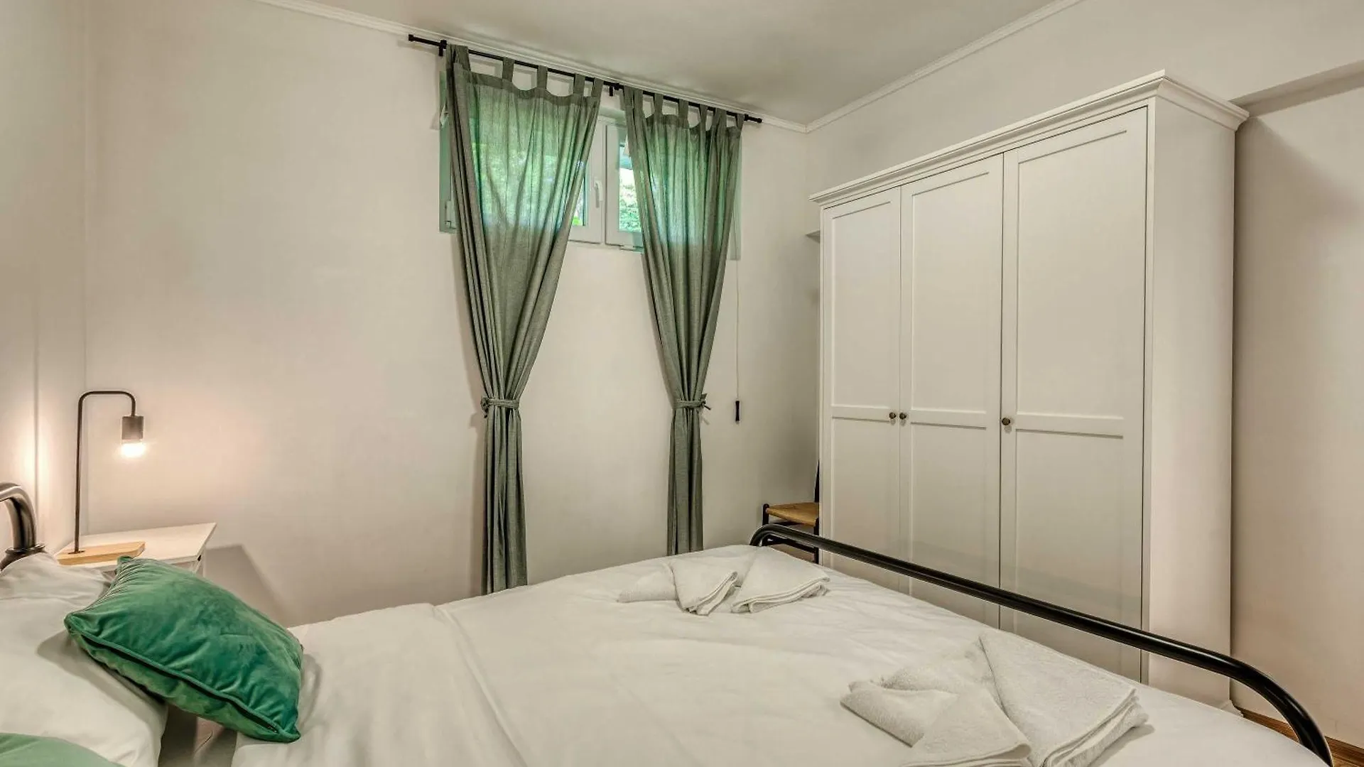 Holiday House Reina Kraljevica 0*,